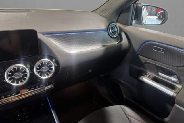 Mercedes-Benz GLA 200 d Automatic AMG Line Advanced Plus - foto 4 di 4