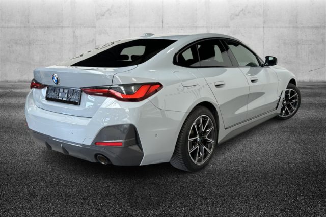 BMW 420 i Msport - foto 4 di 4