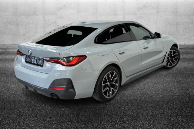 BMW 420 i Msport - foto 2 di 4