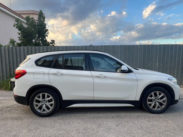 BMW X1 sDrive18d - foto 4 di 4