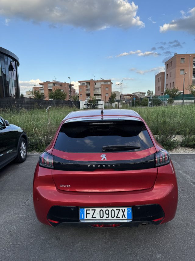Peugeot 208 PureTech 100 Stop&Start EAT8 5 porte GT - foto 3 di 4