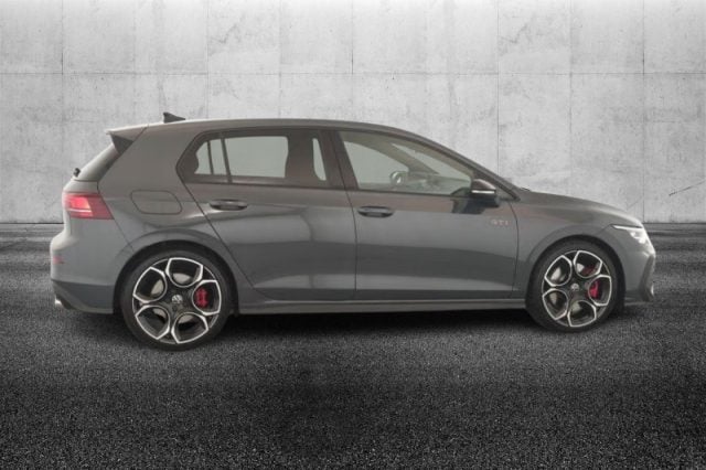 Volkswagen Golf 2.0 TSI DSG GTI - foto 3 di 4