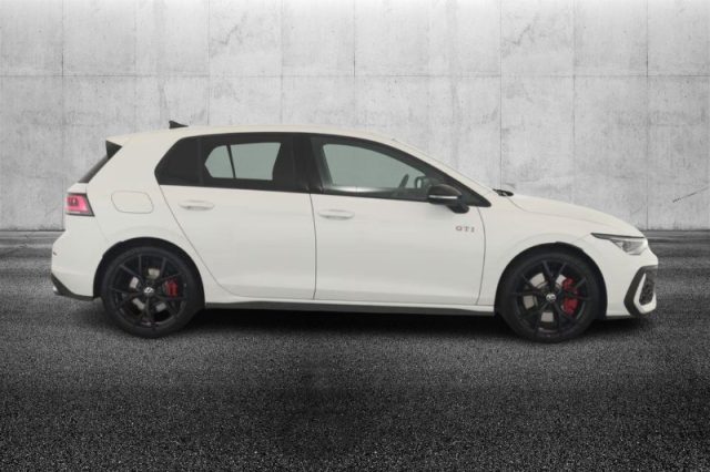 Volkswagen Golf 2.0 TSI DSG GTI - foto 3 di 4