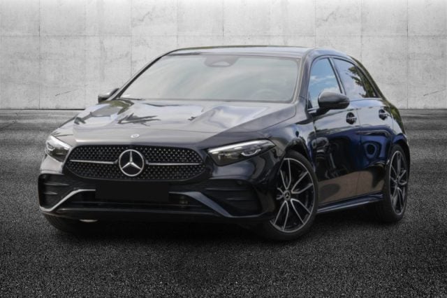 Mercedes-Benz A 250 Automatic 4Matic AMG Line Premium, del 2025, 19.999 km, in vendita a Pieve Di Cento (BO)