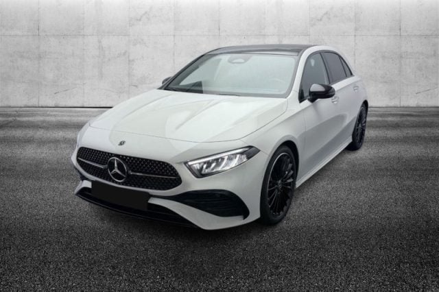 Mercedes-Benz A 250 Automatic 4Matic AMG Line Premium, del 2023, 30.999 km, in vendita a Pieve Di Cento (BO)