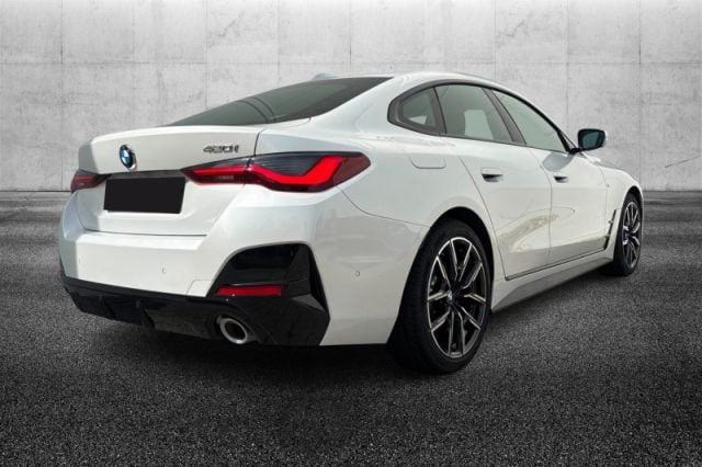 BMW 420 i Msport - foto 2 di 4