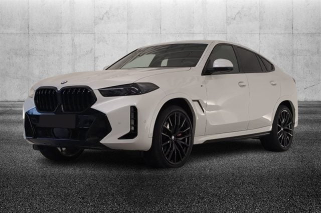BMW X6 xDrive30d 48V Msport Pro, del 2025, 20.700 km, in vendita a Pieve Di Cento (BO)