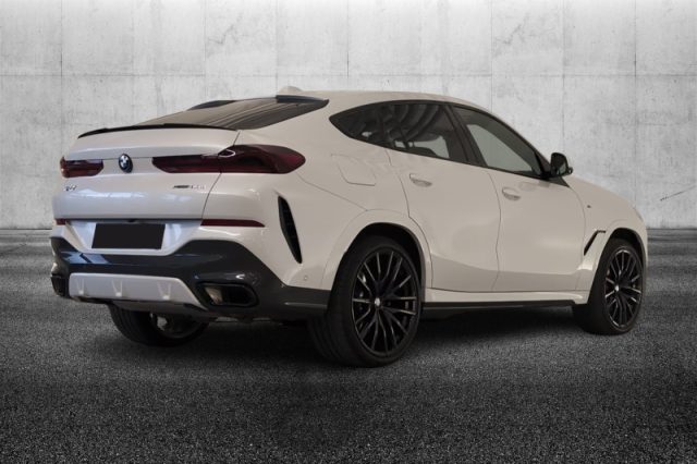 BMW X6 xDrive30d 48V Msport Pro - foto 2 di 4
