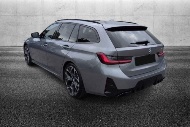 BMW 340 M d 48V xDrive Touring Serie 3(G20/1-80/1) - foto 4 di 4