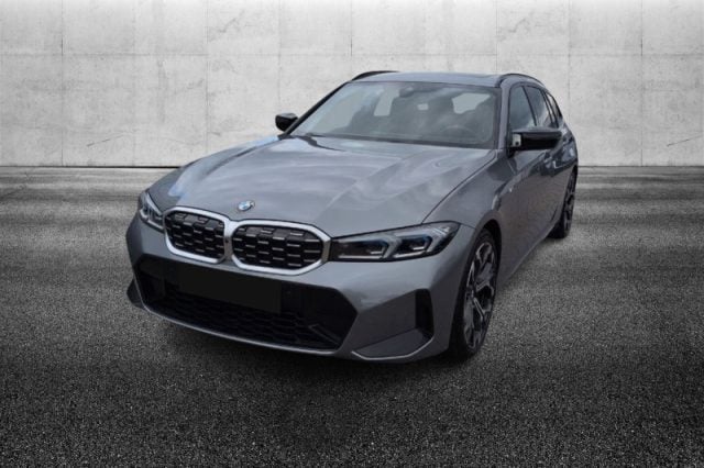 BMW 340 M d 48V xDrive Touring Serie 3(G20/1-80/1), del 2026, 24.400 km, in vendita a Pieve Di Cento (BO)