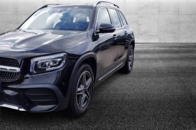 Mercedes-Benz GLB 200 d Automatic AMG Line Advanced Plus, del 2021, 52.999 km, in vendita a Pieve Di Cento (BO)