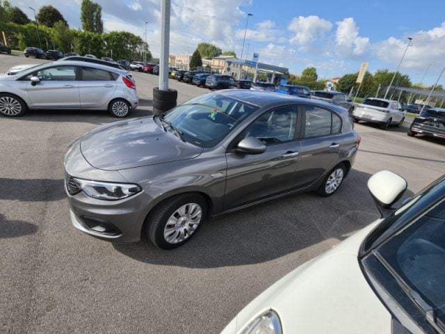 Fiat Tipo 1.4 5 porte Easy, del 2018, 149.500 km, in vendita a Pieve Di Cento (BO)