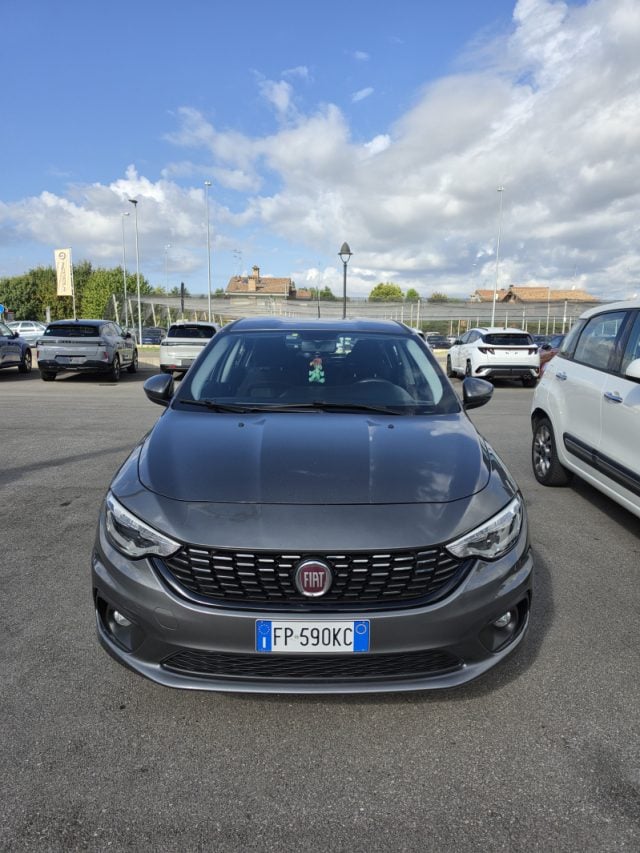 Fiat Tipo 1.4 5 porte Easy - foto 3 di 4