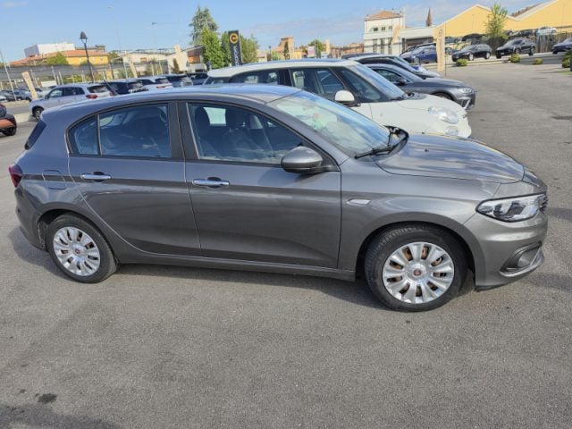 Fiat Tipo 1.4 5 porte Easy - foto 2 di 4