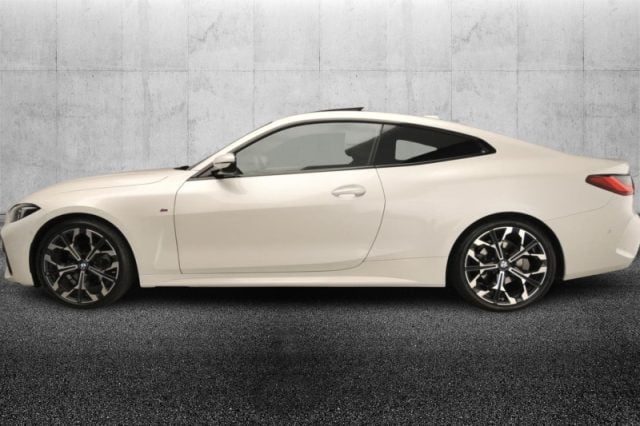 BMW 420 i Coupé Msport - foto 4 di 4