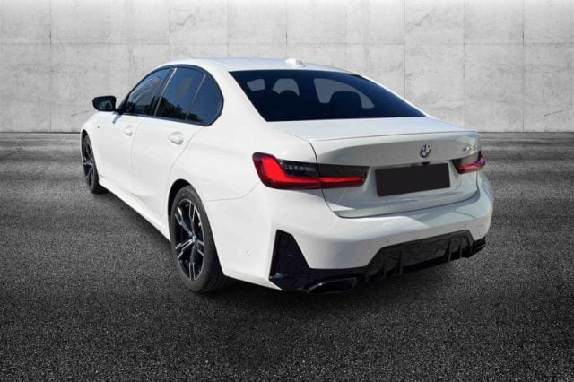 BMW 340 M i 48V xDrive Serie 3(G20/1-80/1) - foto 3 di 4