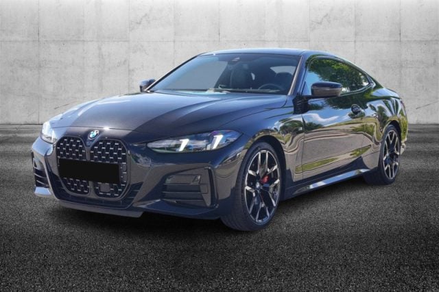 BMW 420 i Coupé Msport Pro, del 2025, 7.300 km, in vendita a Pieve Di Cento (BO)