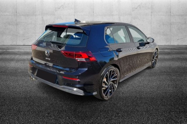 Volkswagen Golf 2.0 TDI DSG GTD - foto 2 di 4