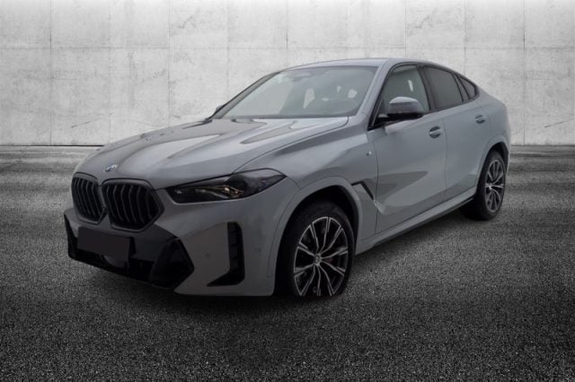 BMW X6 xDrive30d 48V Msport Pro, del 2023, 40.300 km, in vendita a Pieve Di Cento (BO)