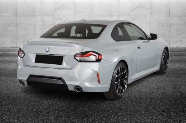 BMW 230 i Coupé Msport - foto 2 di 4