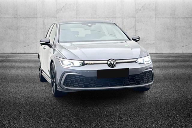 Volkswagen Golf 2.0 TDI DSG GTD - foto 2 di 4