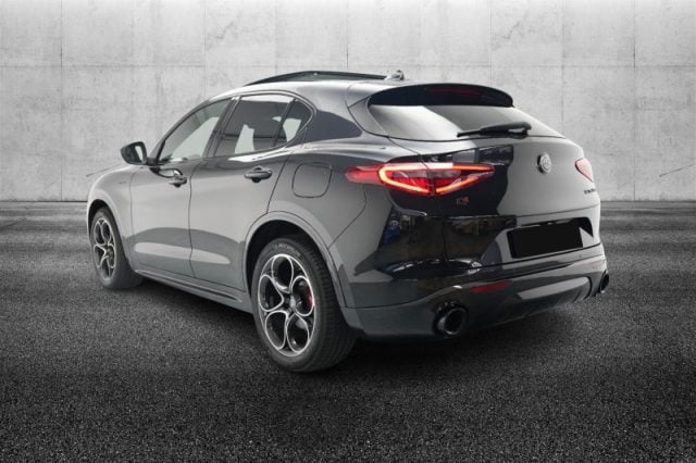 Alfa Romeo Stelvio 2.2 Turbodiesel 210 CV AT8 Q4 Veloce - foto 4 di 4