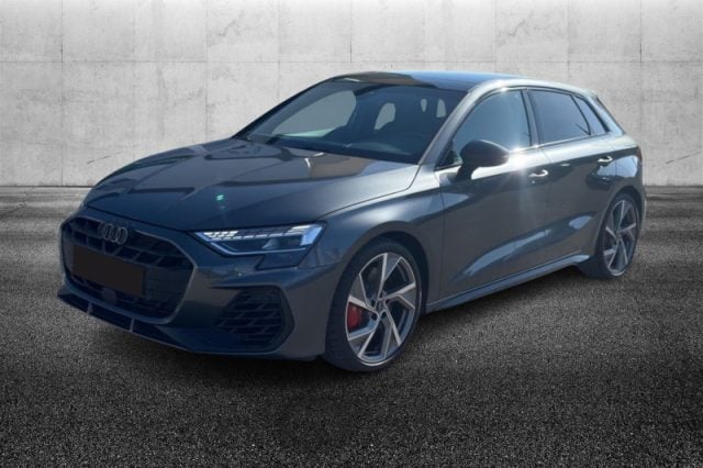 Audi S3 SPB TFSI quattro S tronic, del 2024, 19.700 km, in vendita a Pieve Di Cento (BO)