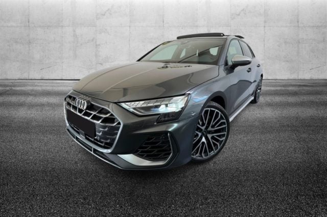 Audi S3 SPB TFSI quattro S tronic, del 2024, 27.600 km, in vendita a Pieve Di Cento (BO)