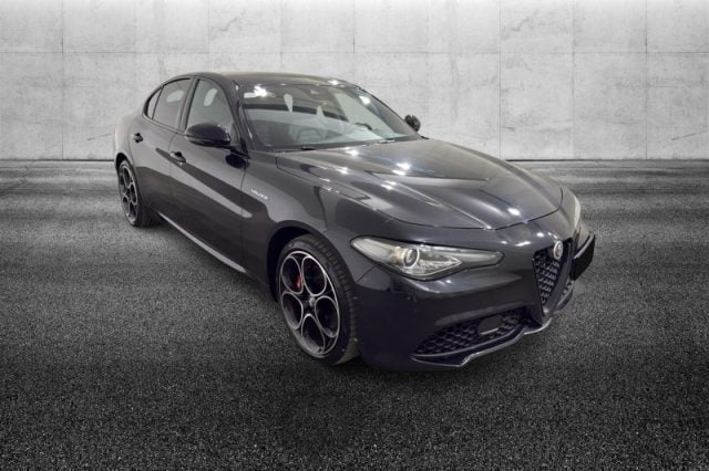 Alfa Romeo Giulia 2.0 Turbo 280 CV AT8 AWD Q4 Veloce - foto 2 di 4