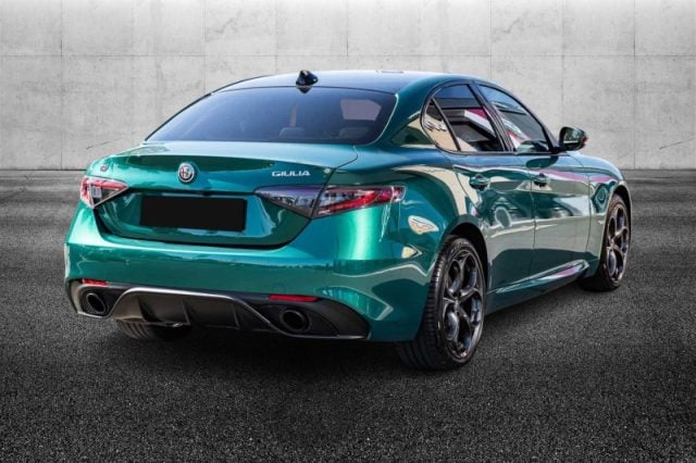 Alfa Romeo Giulia 2.2 Turbodiesel 210 CV AT8 AWD Q4 Tributo Italian - foto 3 di 4