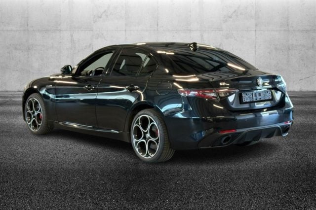 Alfa Romeo Giulia 2.0 Turbo 280 CV AT8 AWD Q4 Veloce - foto 4 di 4