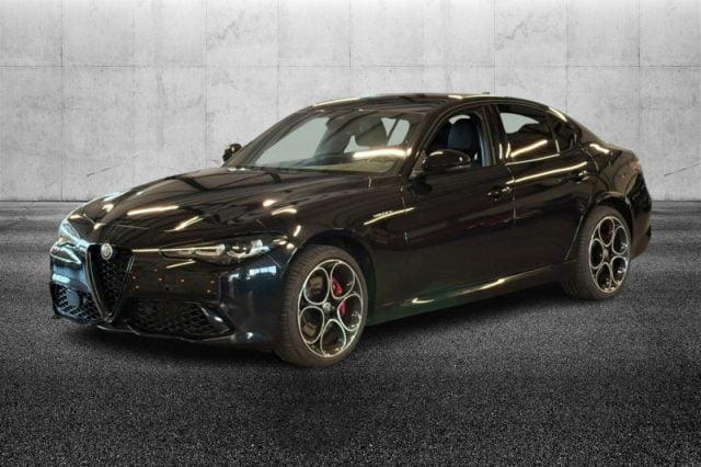 Alfa Romeo Giulia 2.0 Turbo 280 CV AT8 AWD Q4 Veloce, del 2024, 38.500 km, in vendita a Pieve Di Cento (BO)