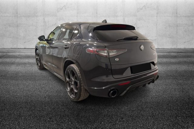Alfa Romeo Stelvio 2.2 Turbodiesel 210 CV AT8 Q4 Competizione - foto 3 di 4