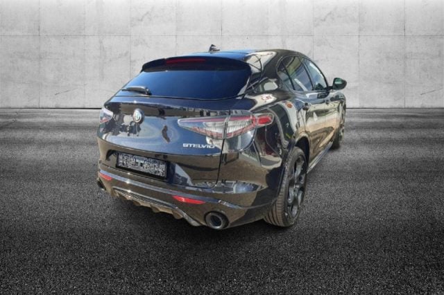 Alfa Romeo Stelvio 2.2 Turbodiesel 210 CV AT8 Q4 Veloce - foto 3 di 4