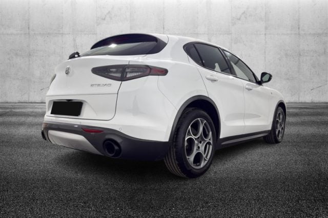 Alfa Romeo Stelvio 2.2 Turbodiesel 210 CV AT8 Q4 Ti - foto 2 di 4