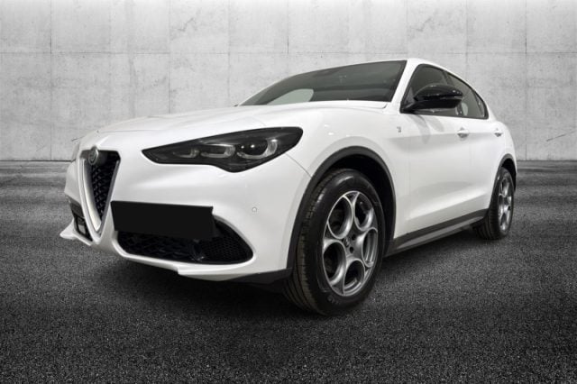 Alfa Romeo Stelvio 2.2 Turbodiesel 210 CV AT8 Q4 Ti, del 2023, 28.999 km, in vendita a Pieve Di Cento (BO)