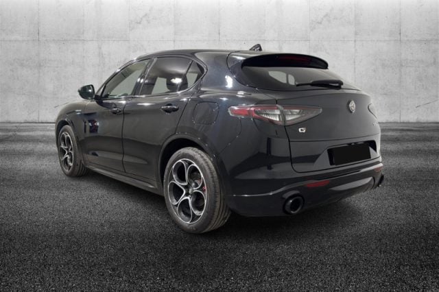 Alfa Romeo Stelvio 2.2 Turbodiesel 210 CV AT8 Q4 Veloce - foto 3 di 4