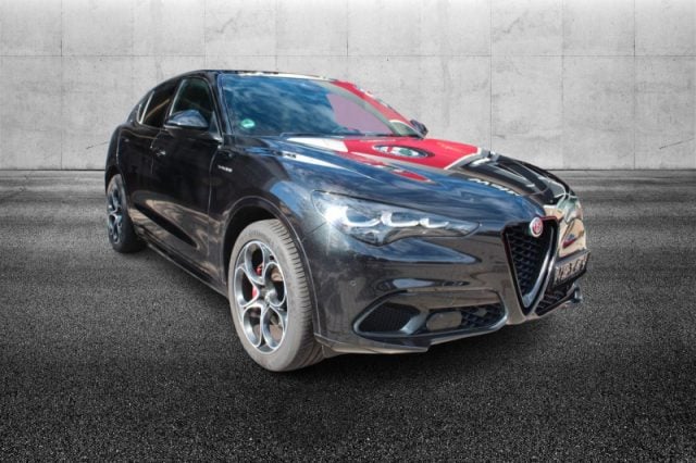 Alfa Romeo Stelvio 2.2 Turbodiesel 210 CV AT8 Q4 Veloce, del 2023, 73.999 km, in vendita a Pieve Di Cento (BO)