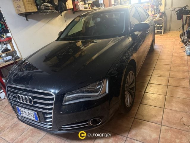 Audi A8 4.2 V8 TDI quattro tiptronic, del 2013, 190.000 km, in vendita a Pieve Di Cento (BO)