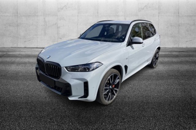 BMW X5 xDrive40d 48V Msport Pro, del 2024, 18.999 km, in vendita a Pieve Di Cento (BO)