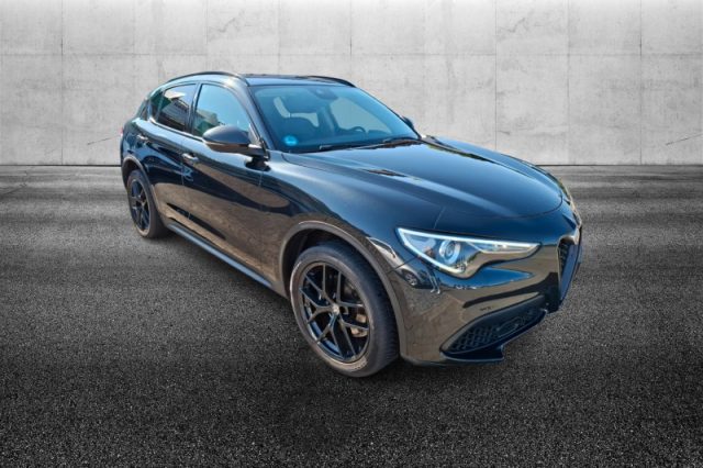 Alfa Romeo Stelvio 2.0 Turbo 280 CV AT8 Q4 B-Tech - foto 2 di 4