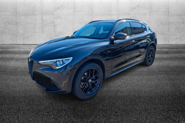 Alfa Romeo Stelvio 2.0 Turbo 280 CV AT8 Q4 B-Tech, del 2019, 66.400 km, in vendita a Pieve Di Cento (BO)