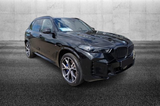 BMW X5 xDrive40d 48V Msport, del 2024, 35.800 km, in vendita a Pieve Di Cento (BO)