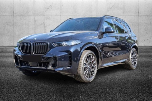 BMW X5 xDrive30d 48V Msport Pro, del 2025, 15.500 km, in vendita a Pieve Di Cento (BO)