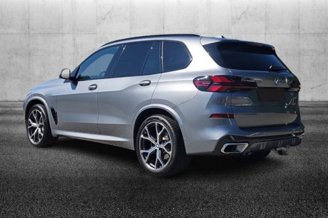 BMW X5 xDrive30d 48V Msport - foto 3 di 4