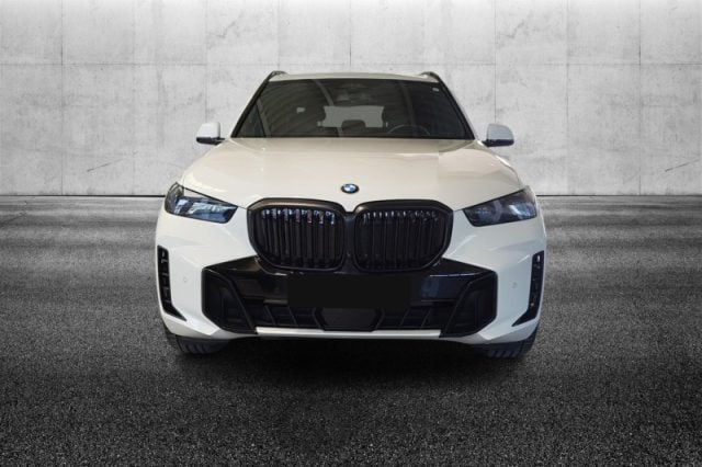 BMW X5 xDrive30d 48V Msport Pro, del 2023, 35.900 km, in vendita a Pieve Di Cento (BO)