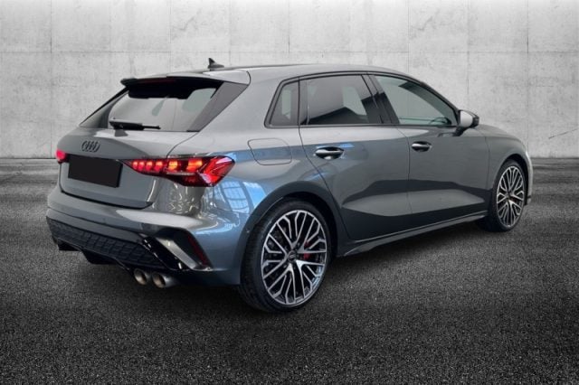 Audi S3 SPB TFSI quattro S tronic - foto 2 di 4