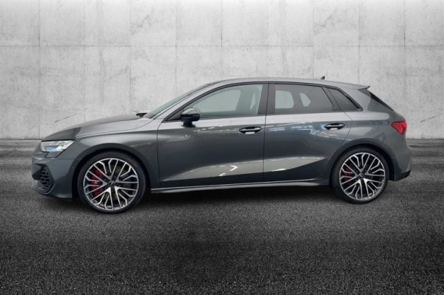 Audi S3 SPB TFSI quattro S tronic - foto 3 di 4