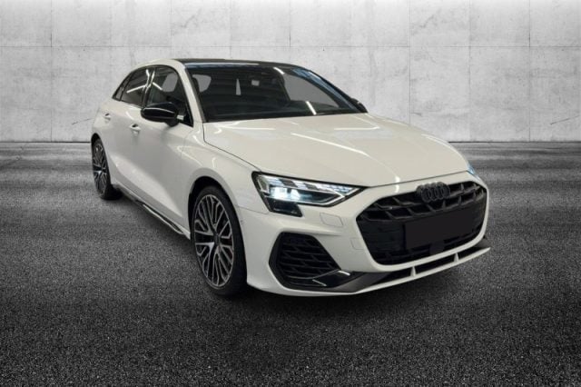 Audi S3 SPB TFSI quattro S tronic - foto 2 di 4