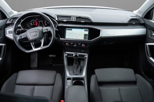 Audi Q3 35 TFSI S tronic Business Advanced - foto 4 di 4
